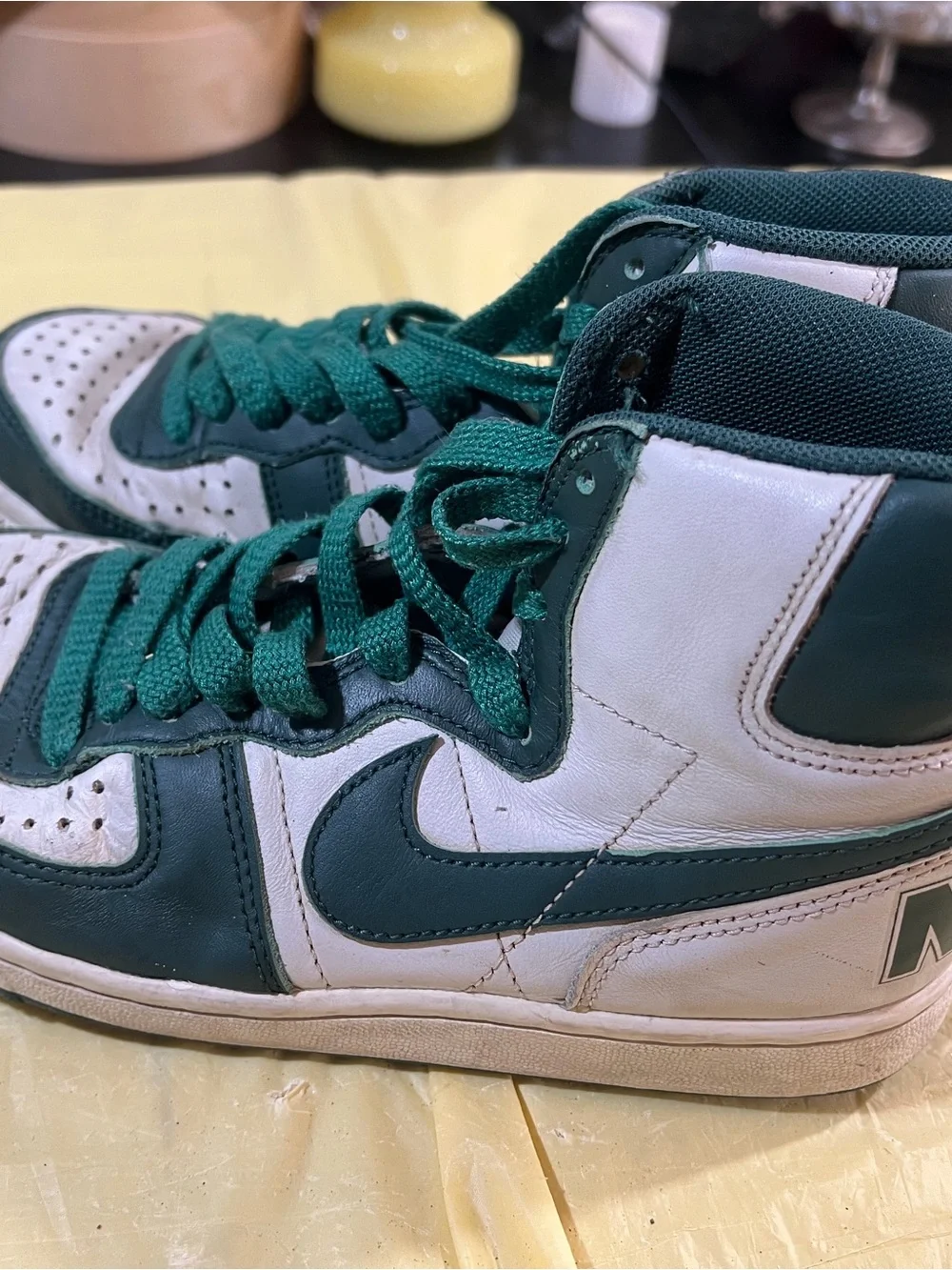 Nike Kids High-Top Sneakers in Green and White